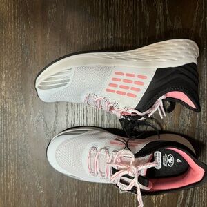 Tennis shoes - new with tags